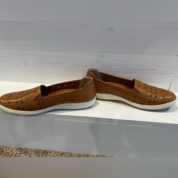 Cobb Hill Bailee Slip Loafers Russet Size 7.5 EEUC - Picture 6 of 8